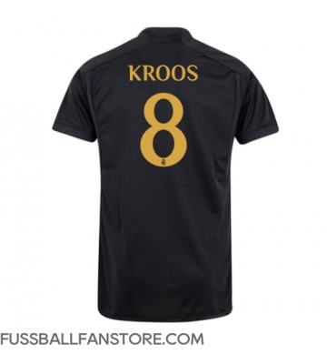 Real Madrid Toni Kroos #8 Replik 3rd trikot 2023-24 Kurzarm